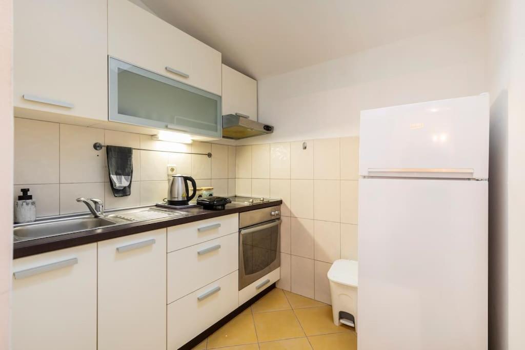 Warm House Full Of Green Ambient,Joy And Comfort Zagreb Eksteriør bilde